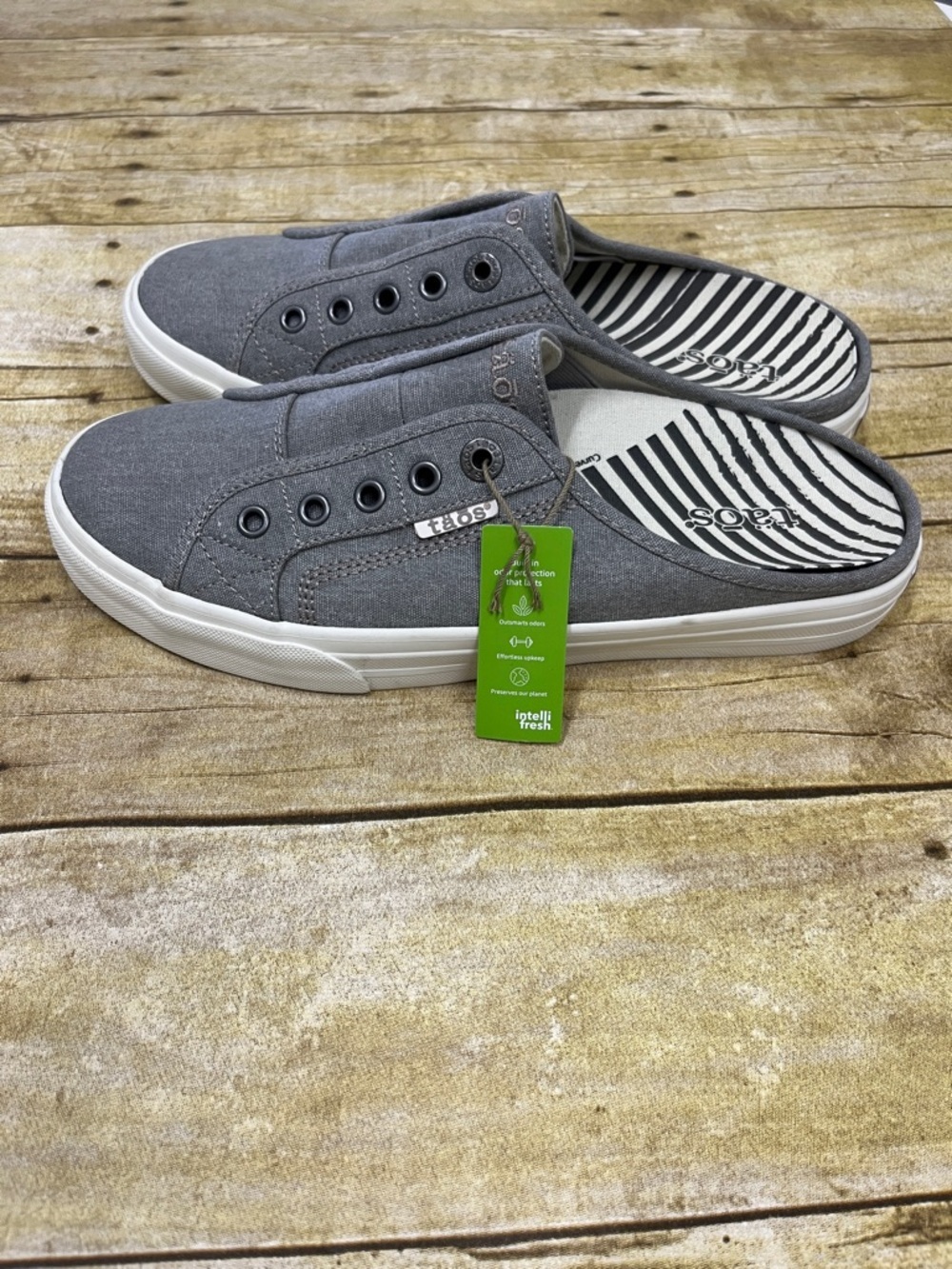 NWT TAOS EZ-Soul Grey Slip-On Canvas Mule Sneakers with Striped Insole size 9